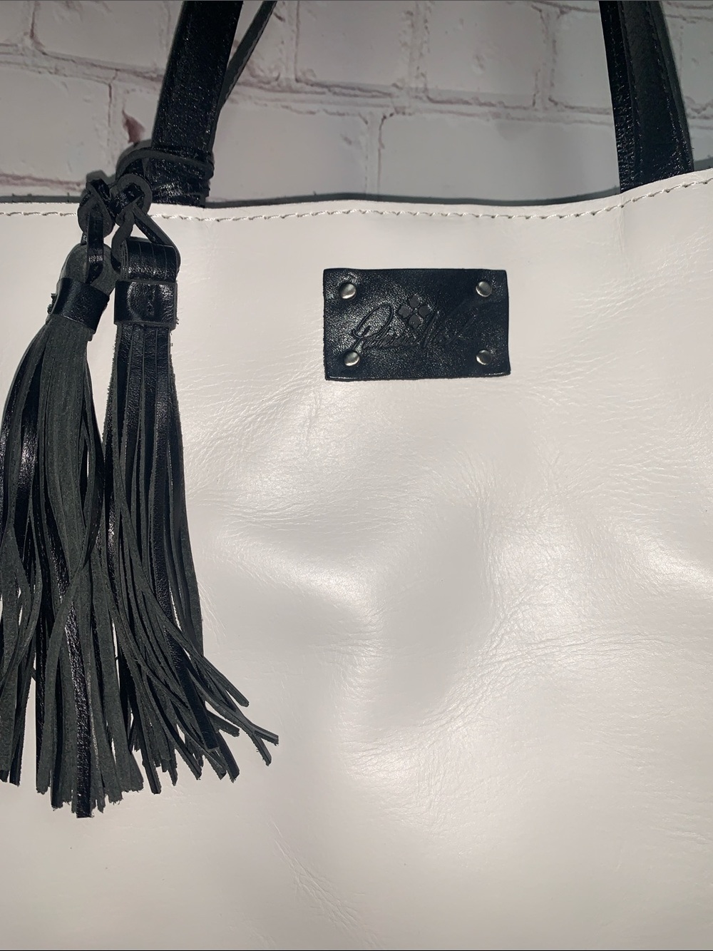 Patricia Nash Toscano White Black Colorblock Leather Tote Bag - Picture 2 of 7
